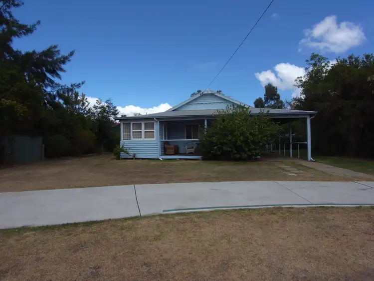 123 Queens Road, South Guildford WA 6055
