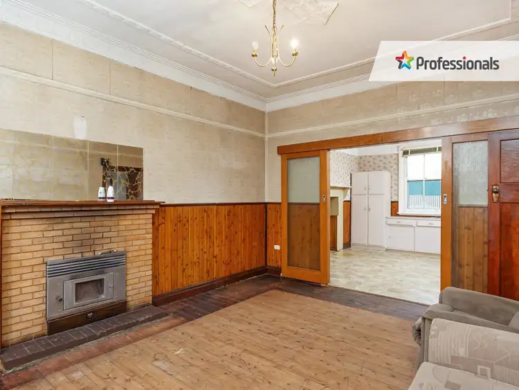 Fifth view of Homely house listing, 12 Lindsay Street, Wagga Wagga NSW 2650