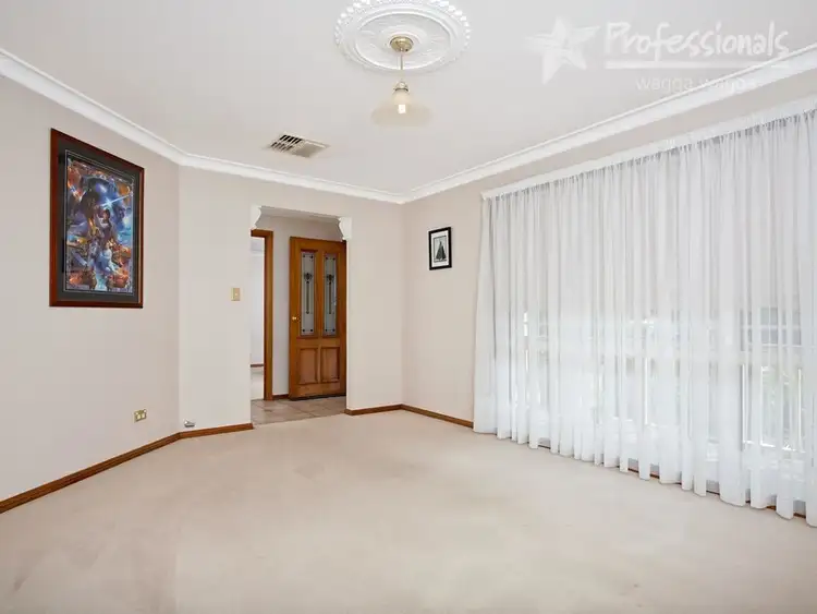 Third view of Homely house listing, 31 Kaldari Crescent, Wagga Wagga NSW 2650
