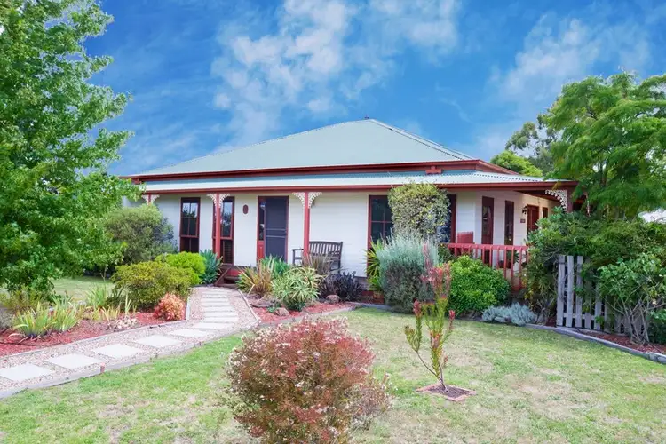 2 Gordon Court, Woori Yallock VIC 3139