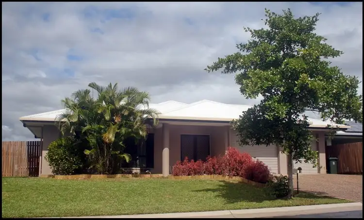 6 Hoffman Close, White Rock QLD 4868