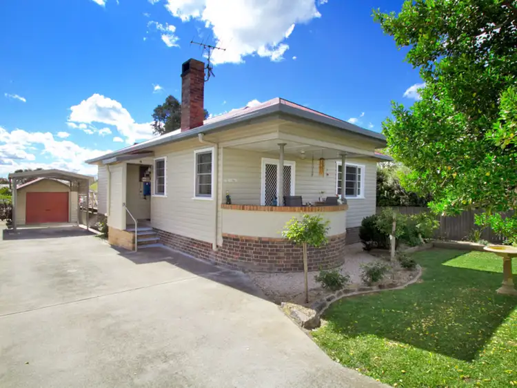 76 Kennedy Street, Armidale NSW 2350