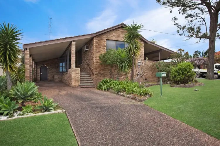19 Sinclair Street, East Maitland NSW 2323