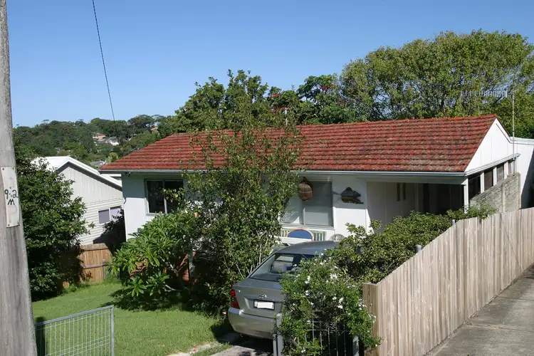 Second view of Homely house listing, 6 Seaview Avenue, Wamberal NSW 2260