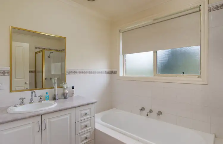 Sixth view of Homely house listing, 4/9-11 Zealandia Road, Croydon VIC 3136