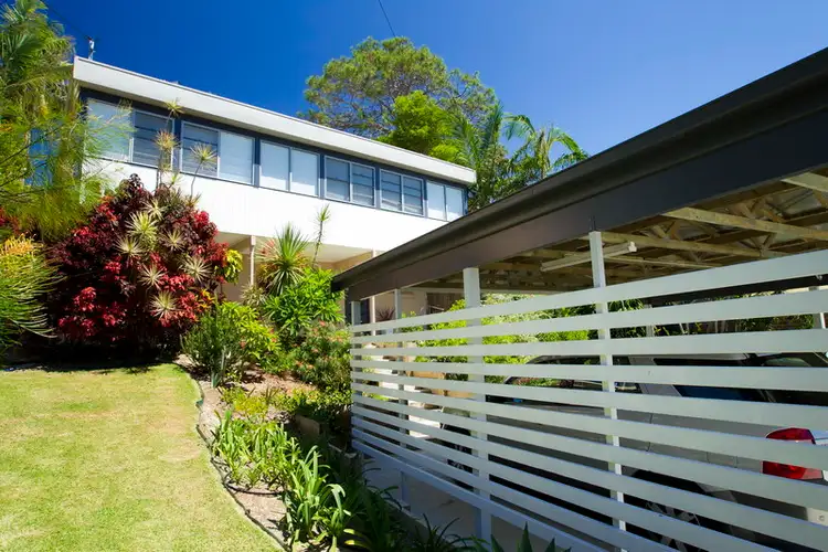 7 Seabreeze Parade, Green Point NSW 2428