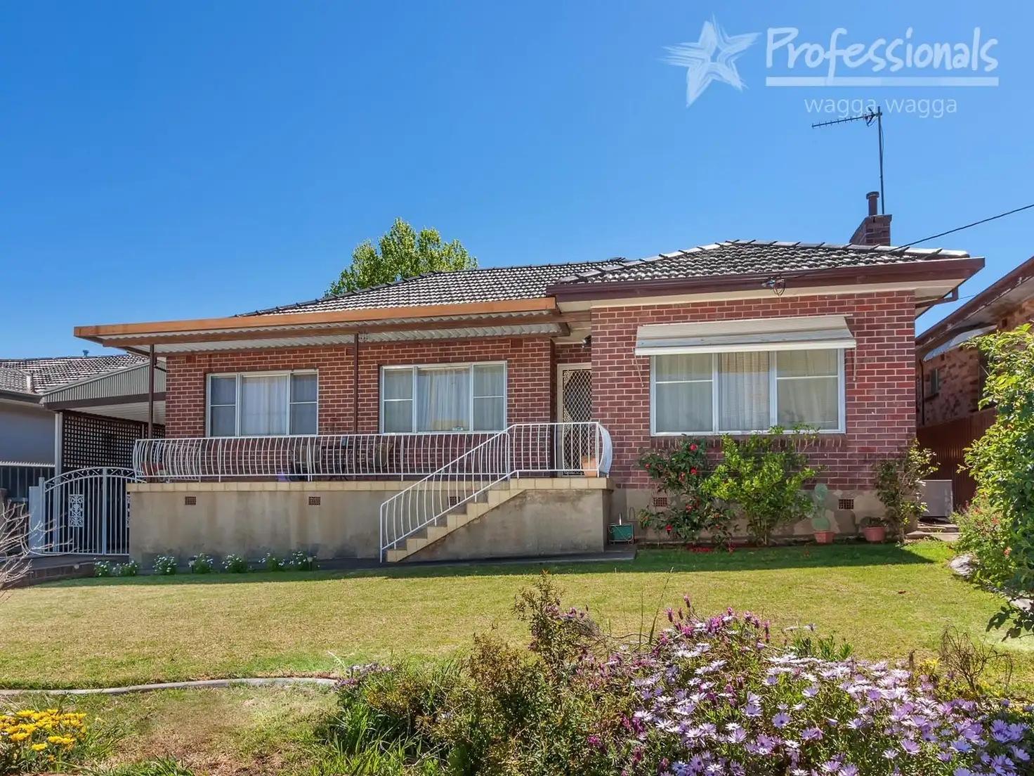 Main view of Homely house listing, 119 Simkin Crescent, Wagga Wagga NSW 2650