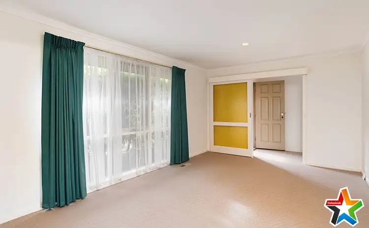 Second view of Homely unit listing, 6/212 Hull Road, Mooroolbark VIC 3138