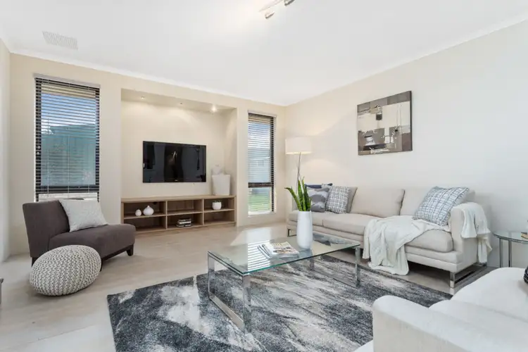 26 Camellia Loop, Forrestfield WA 6058
