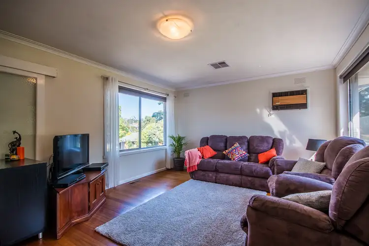 15 Bristol Court, Kilsyth VIC 3137
