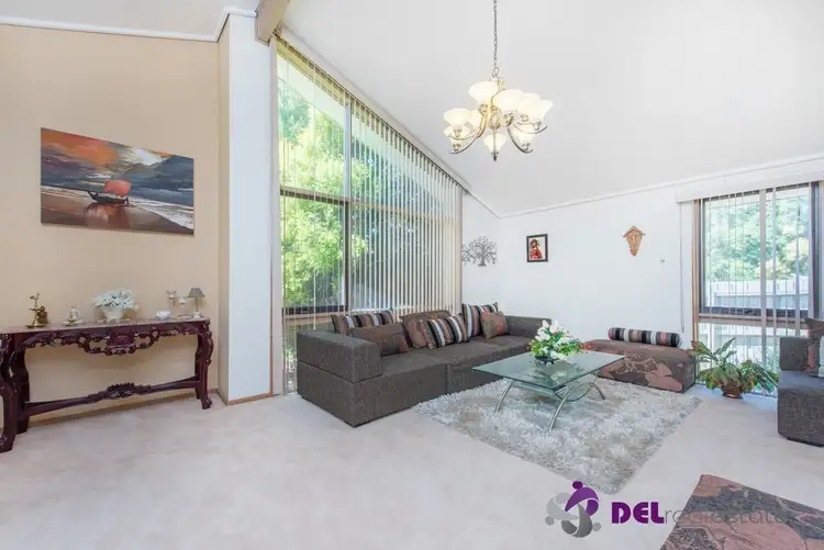 Second view of Homely house listing, 6 Rhonda Close, Endeavour Hills VIC 3802