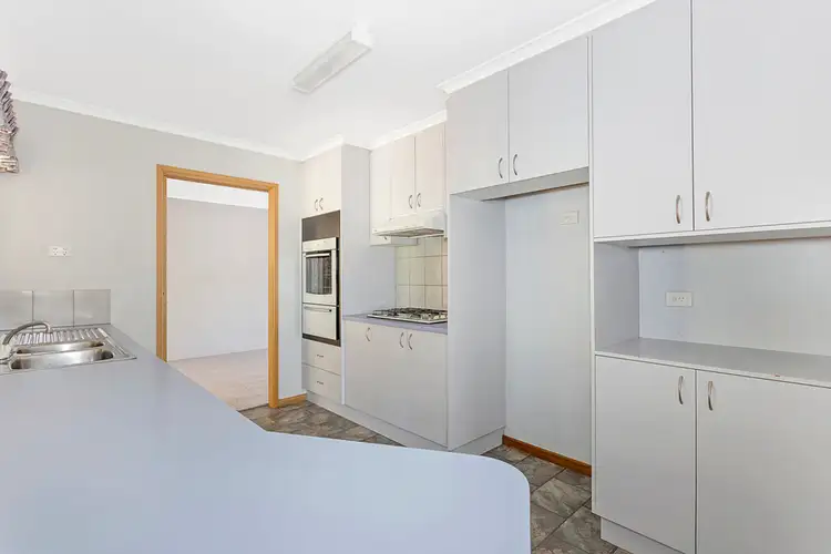 Second view of Homely house listing, 2 Beresford Court, Wodonga VIC 3690