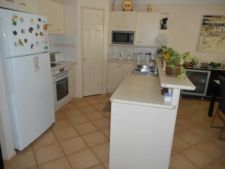 Sixth view of Homely unit listing, 2/30 Blakeney Street, Woody Point QLD 4019