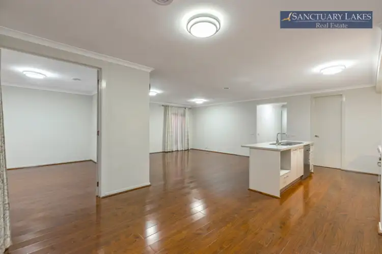Sixth view of Homely house listing, 5 Tarcoola Crescent, Sanctuary Lakes VIC 3030