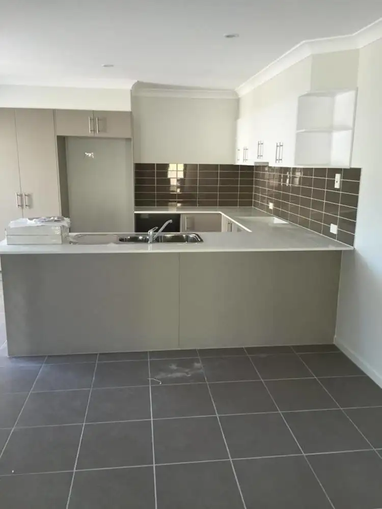 Fifth view of Homely house listing, 1/23 Winchester Crescent, Pimpama QLD 4209