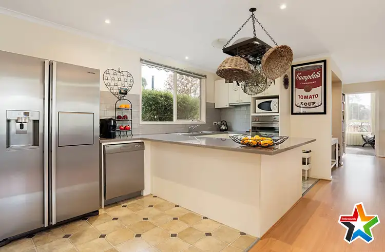 Sixth view of Homely house listing, 10 Anzac Avenue, Yarra Glen VIC 3775