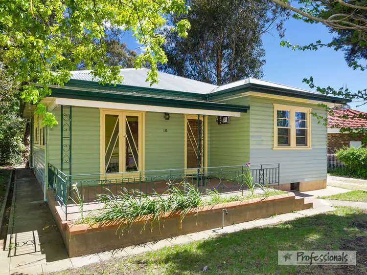 Main view of Homely house listing, 10 Shambrook Avenue, Armidale NSW 2350
