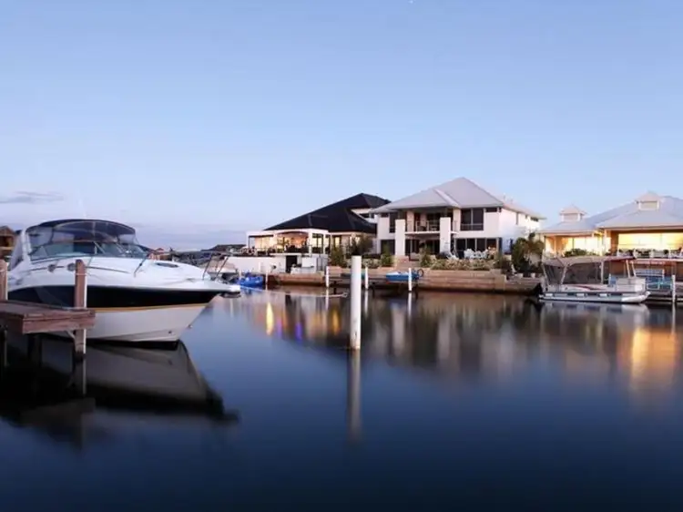 11 Europa Place, Mandurah WA 6210