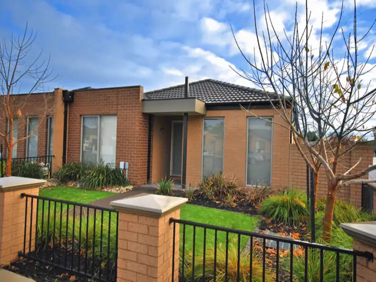 1, 2/111 Ashenden Street, Shepparton VIC 3630