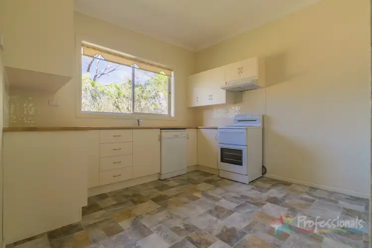 Fifth view of Homely house listing, 2/8 St.Andrews Avenue, Armidale NSW 2350