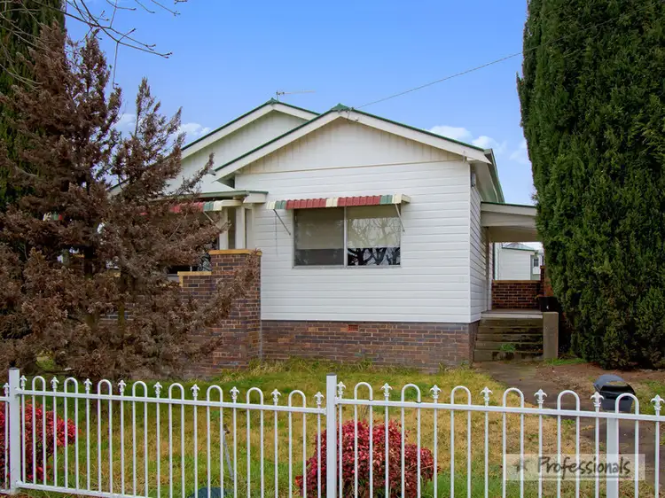 Main view of Homely house listing, 74 Marsh Street, Armidale NSW 2350