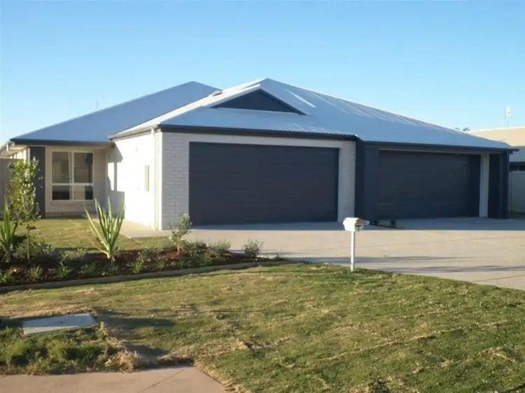 7 Acacia Drive