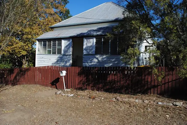 5 Simpson Street, North Ipswich QLD 4305