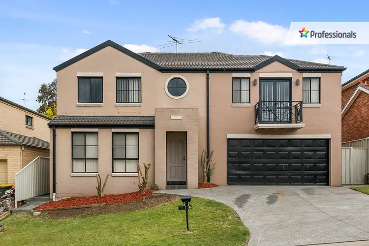 17 Kitson Way, Casula NSW 2170