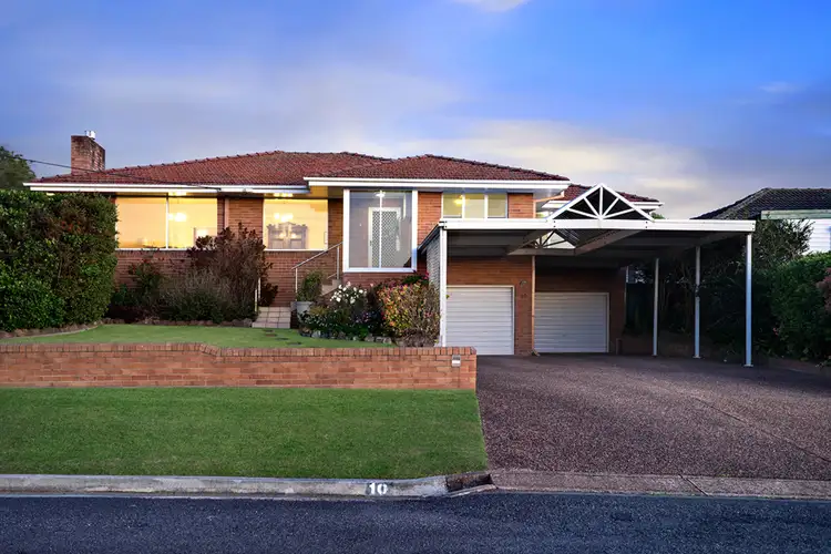 10 George Street, East Maitland NSW 2323