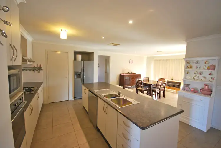 Fourth view of Homely house listing, 14 Jindabyne Court, Kialla VIC 3631