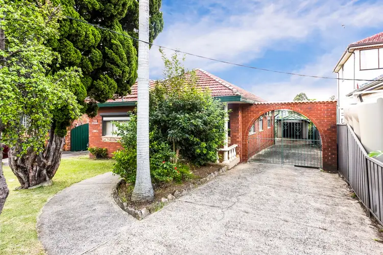 132 Wilbur Street, Greenacre NSW 2190
