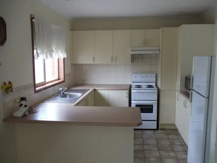 Sixth view of Homely unit listing, 1/11 Foster Street, Swan Hill VIC 3585