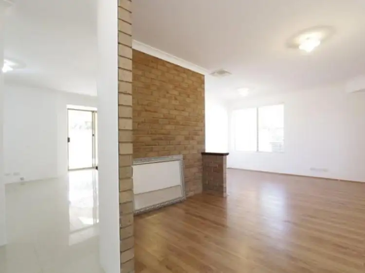 Seventh view of Homely other listing, 9A Silkyoak Place, Morley WA 6062
