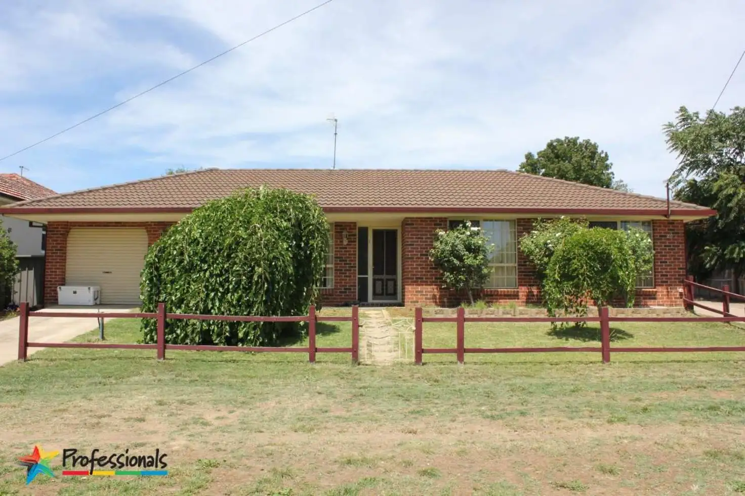 Main view of Homely villa listing, 1/20 Vittoria Street, Bathurst NSW 2795