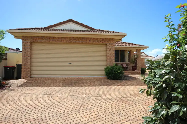 1/9 Erica Place, Tuncurry NSW 2428