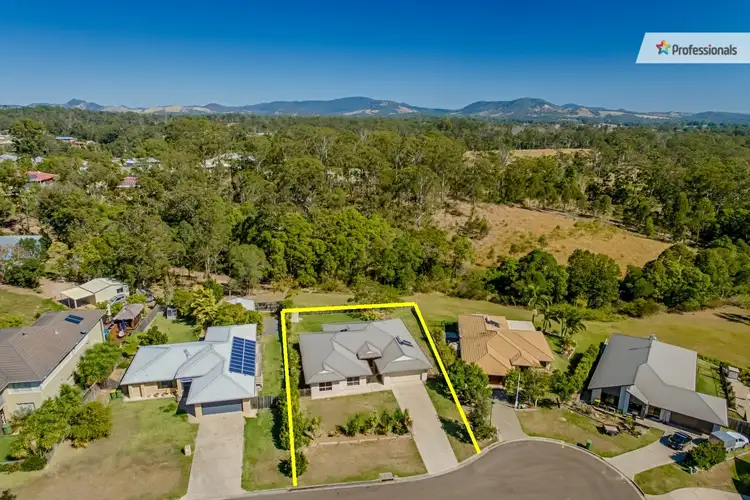 17 Jasmine Avenue, Southside QLD 4570