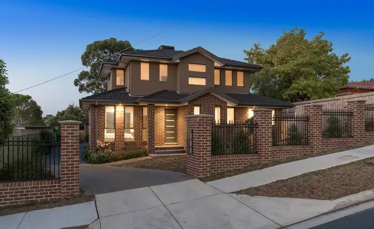 1/7 El Centro, Chirnside Park VIC 3116