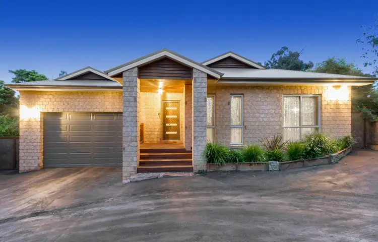 55 Monbulk Road, Mount Evelyn VIC 3796