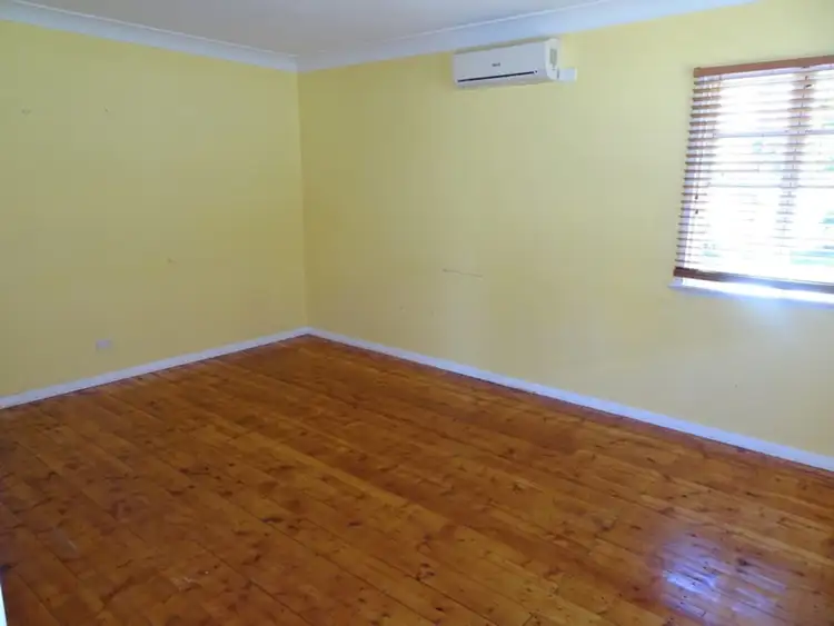 Second view of Homely house listing, 7 Poplar Street, Inala QLD 4077