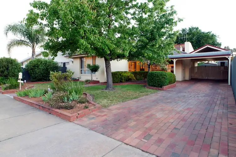 6 Oak Street, Shepparton VIC 3630
