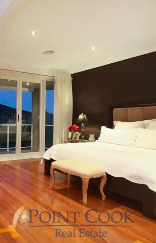 Sixth view of Homely house listing, 10 Bayside Drive, Sanctuary Lakes VIC 3030
