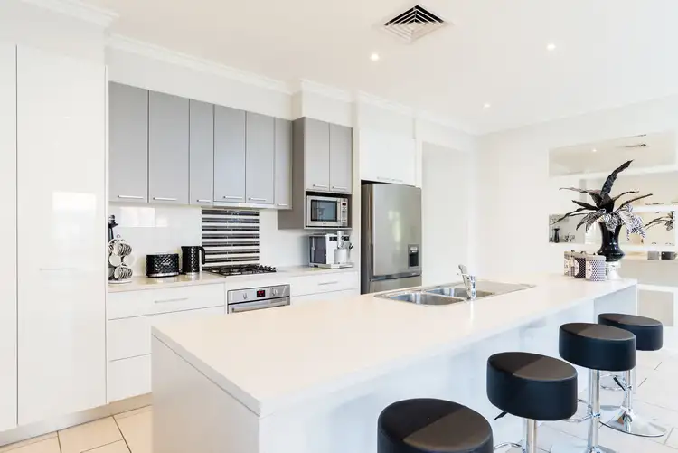 Second view of Homely house listing, 31 Carfora Drive, Mildura VIC 3500