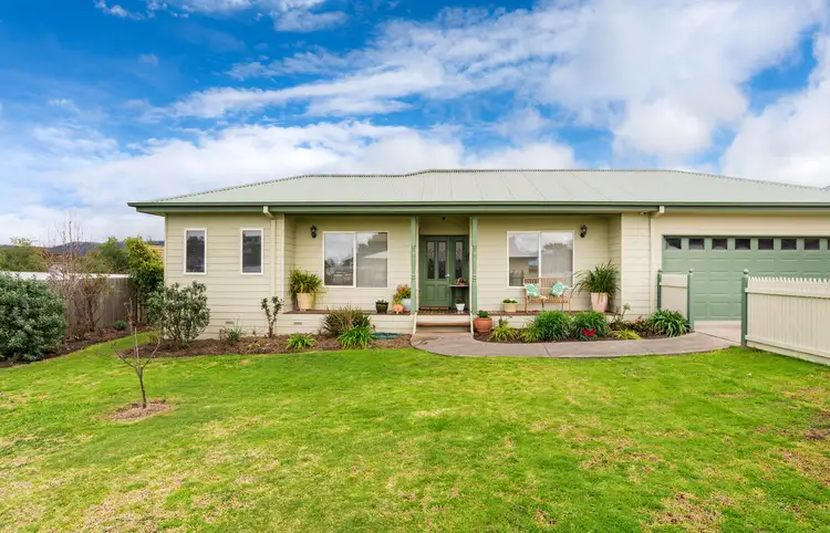 Main view of Homely house listing, 4 Wedgewood Court, Yarra Glen VIC 3775
