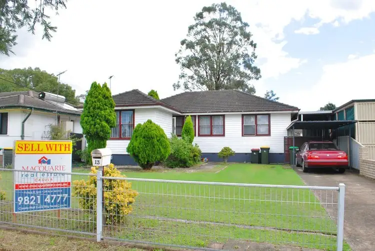 13 Frazer Avenue, Lurnea NSW 2170