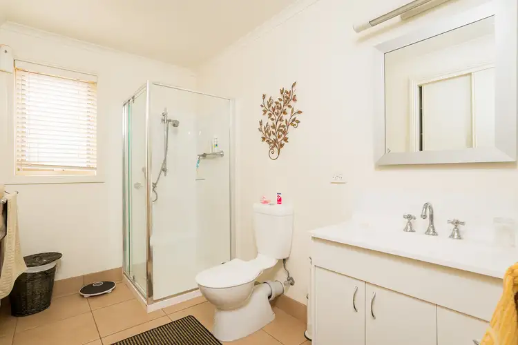 Fourth view of Homely house listing, 8 Massey Close, Mildura VIC 3500