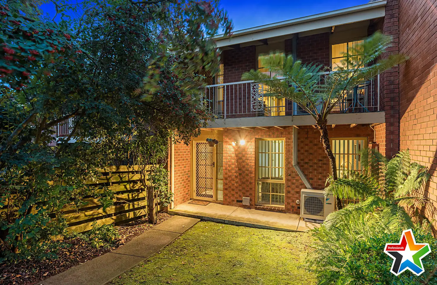 Main view of Homely townhouse listing, 37 Marlow Street, Mooroolbark VIC 3138