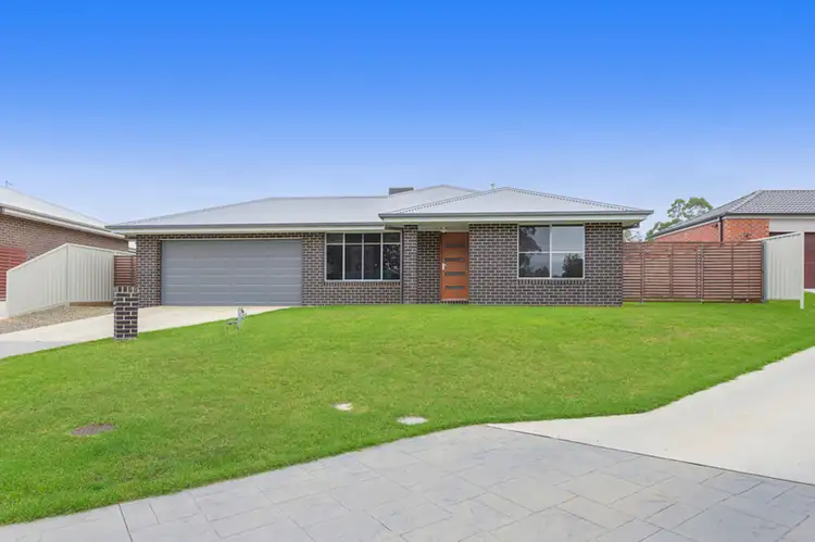 13 Roberts Lane, Baranduda VIC 3691