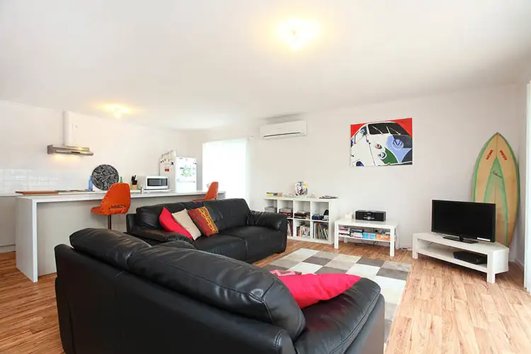 4 Charles Street, Middleton SA 5213