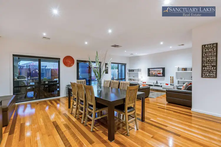 Sixth view of Homely house listing, 6 Bloomingdale Court, Sanctuary Lakes VIC 3030
