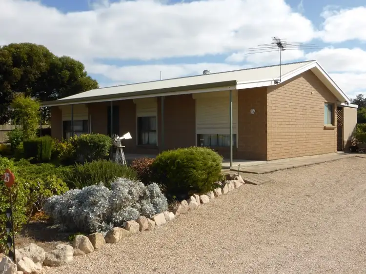 25 Fifth Street, Wool Bay SA 5575